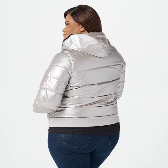 zuda Quilted Silver Pearlized Puffer Jacket with Hood - Picture 2 of 16